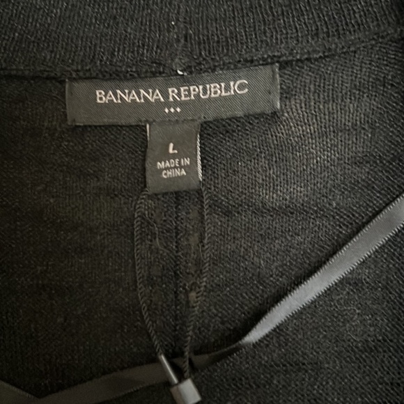 Banana Republic Black Cardigan - Picture 2 of 6